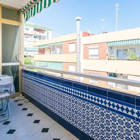 Piso De 2 Playa Bajadilla Centro Apartment