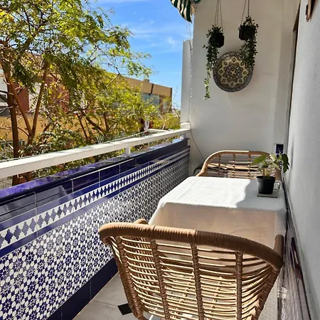 Charming 2 Min To Lejlighed Marbella